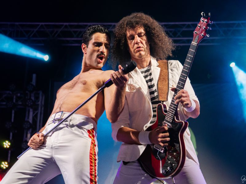 Foto 1 di BREAK FREE QUEEN TRIBUTE SHOW