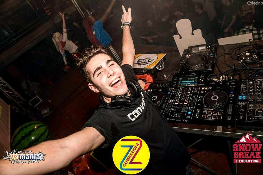 Foto 9 di DJ SKYHARD