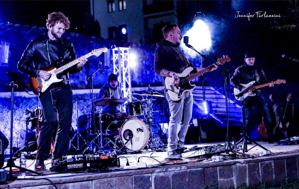 Foto 1 di ICE THING