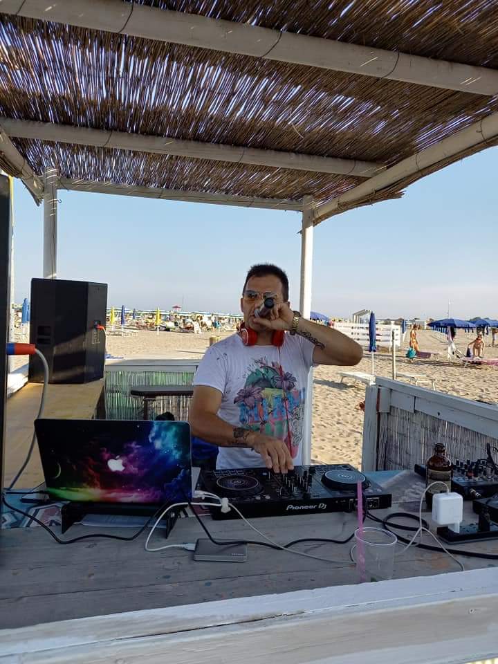 Foto 2 di FABIO MALENGO DJ