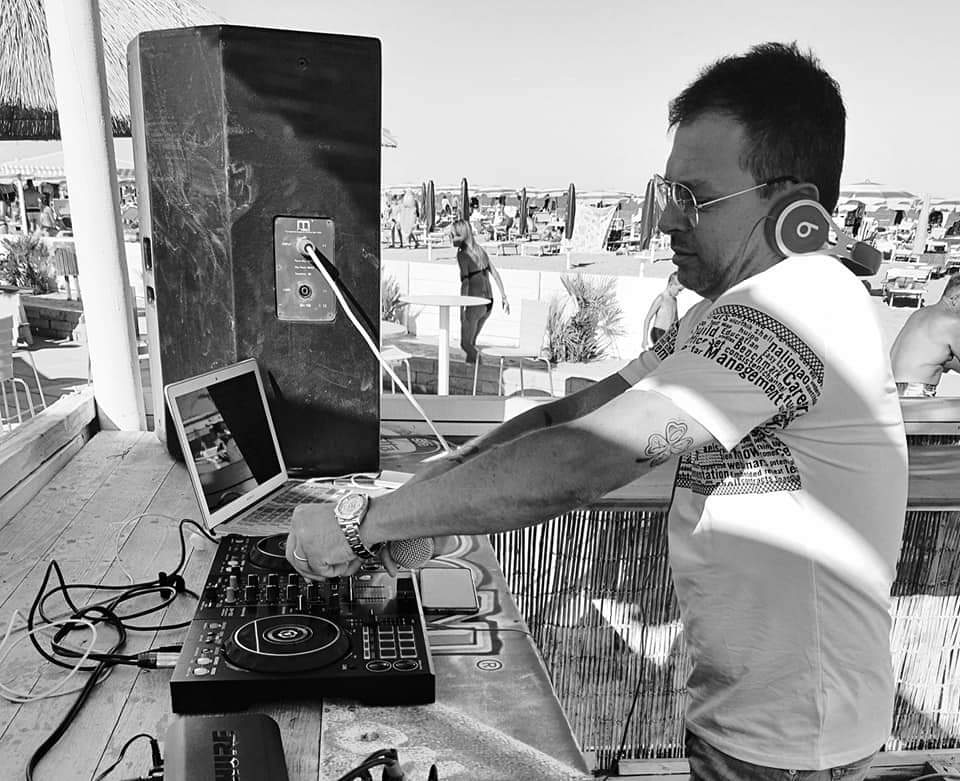Foto 4 di FABIO MALENGO DJ