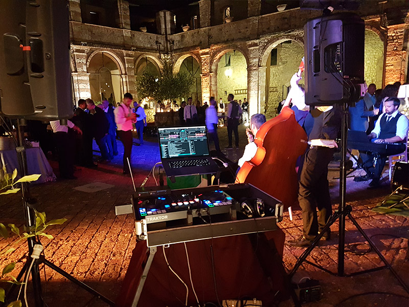 Foto 7 di DJ RENNY