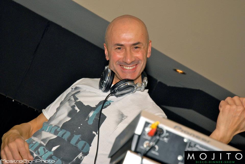 Foto 3 di DJ ROBERTO UGOLINI