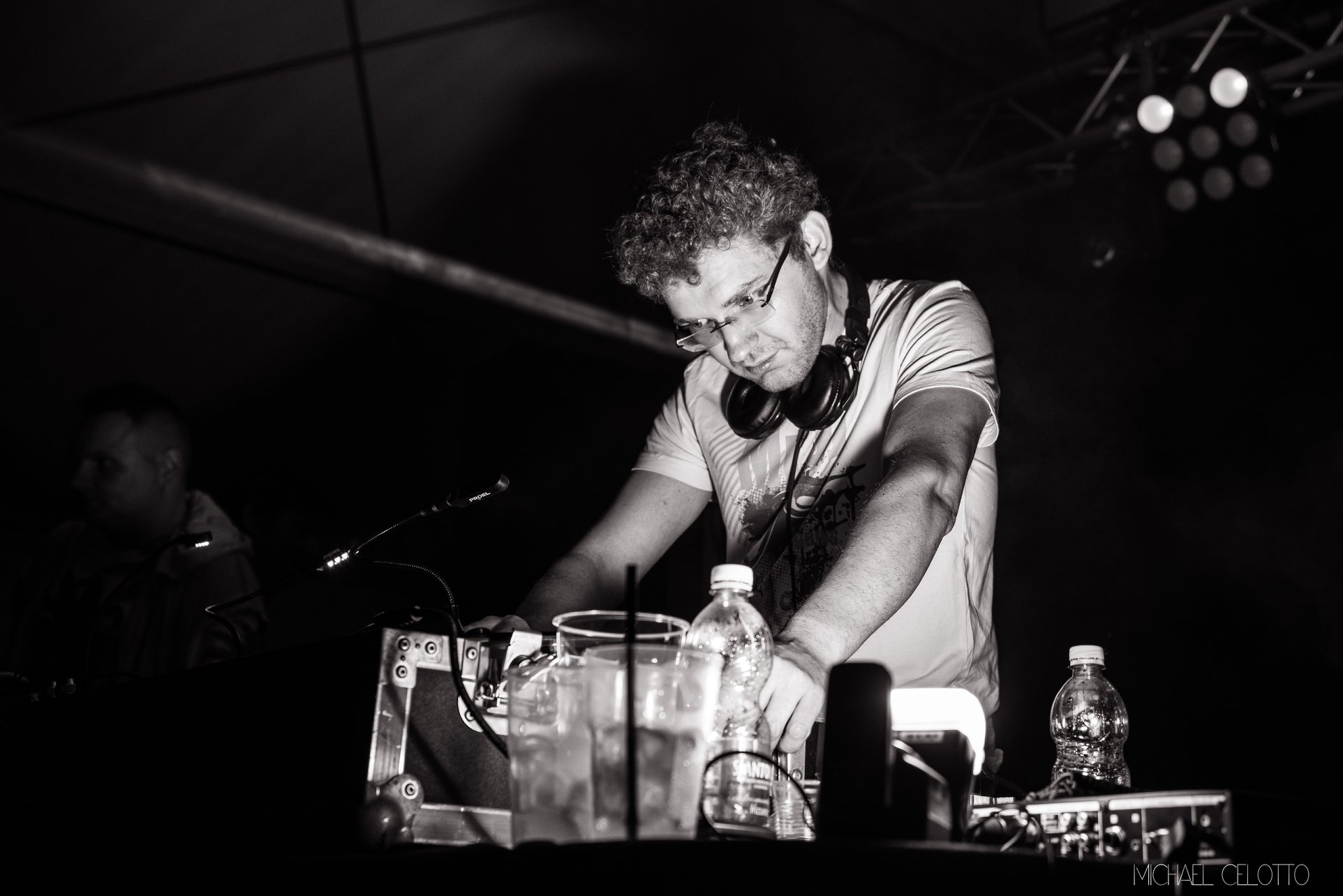 Foto 4 di NAREXUS DJ