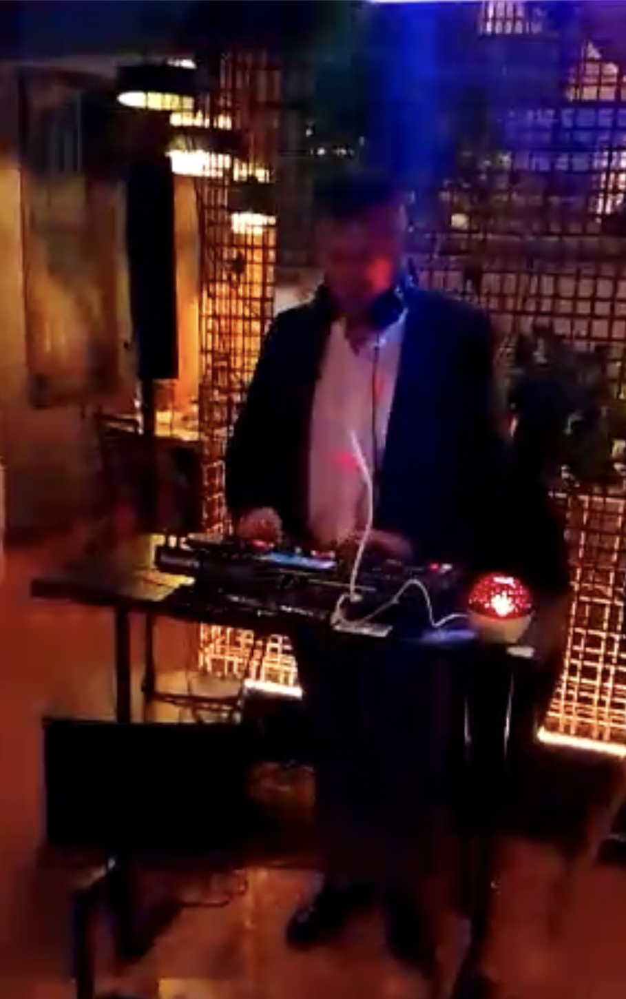Foto 1 di PIER DEEJAY