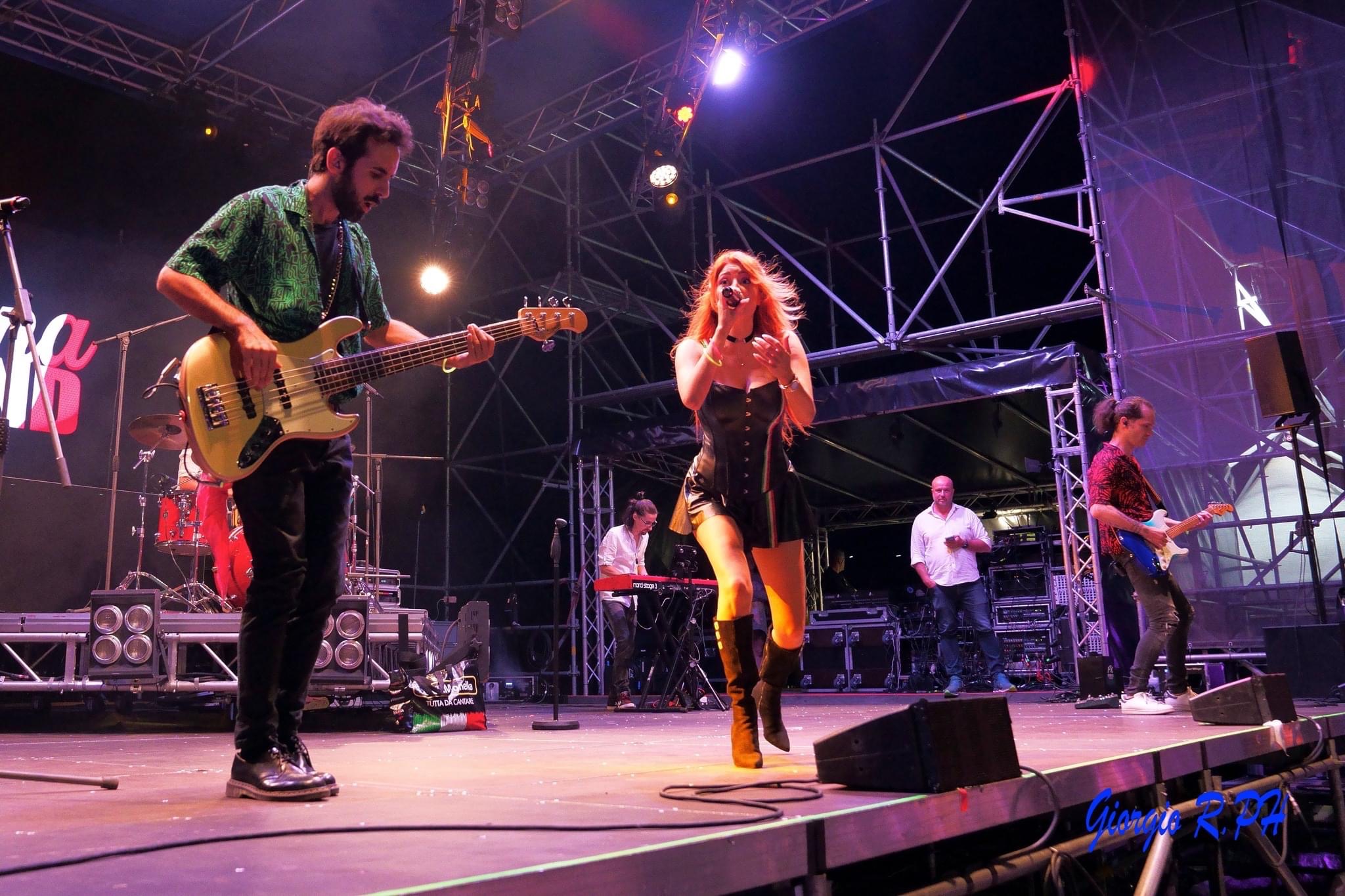 Foto 3 di ITALIANA BAND