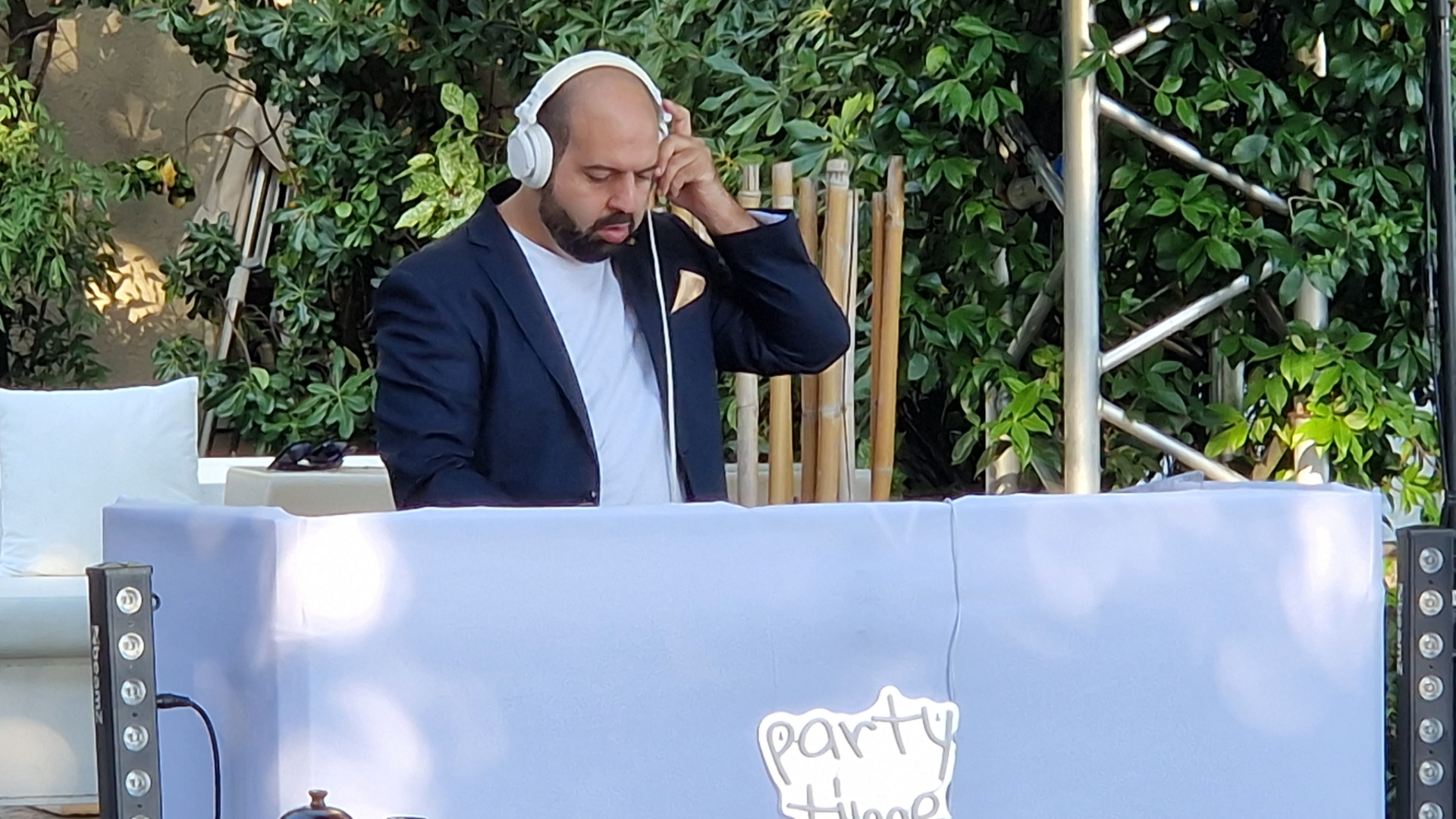 Foto 3 di DJ MUSIC PLANNER