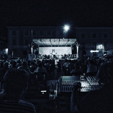 Foto 4 di GIULIANO LIGABUE