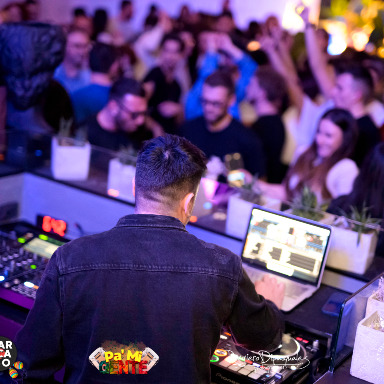 Foto 4 di FABIO RIZZI DJ