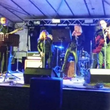 Foto 2 di ALT ACOUSTIC LIVE TRIBUTE