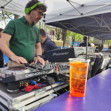 Foto 10 di DEEJAY BOND