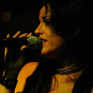 VALERIA COSENZA