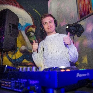 DJ KRIS
