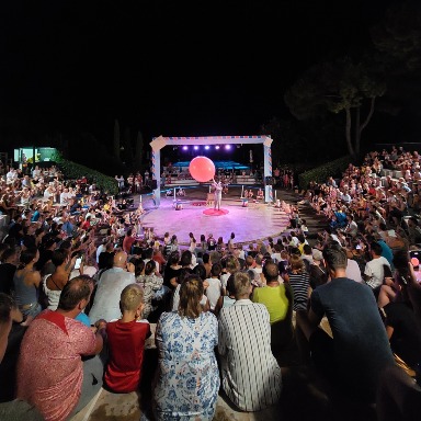 Foto 3 di CLOWN CROSTINO