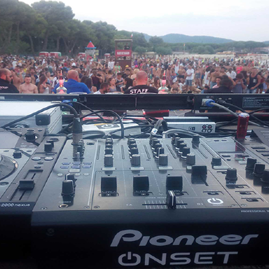 Foto 2 di DAVE DJ