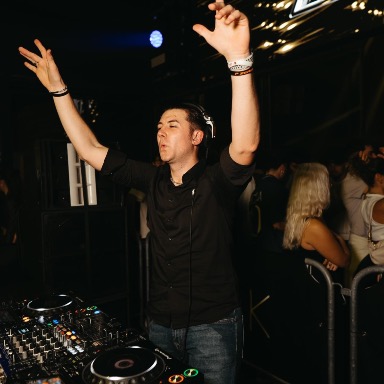 Foto 1 di DJ_EMA__