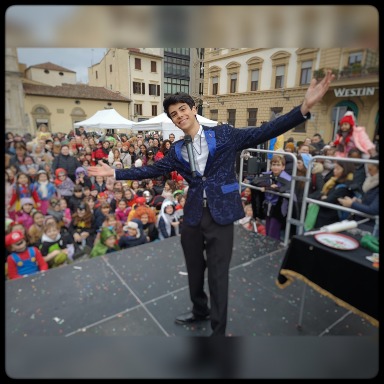 Foto 2 di MAGO MIRCUS