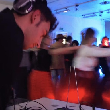 Foto 1 di DJ MATTEW