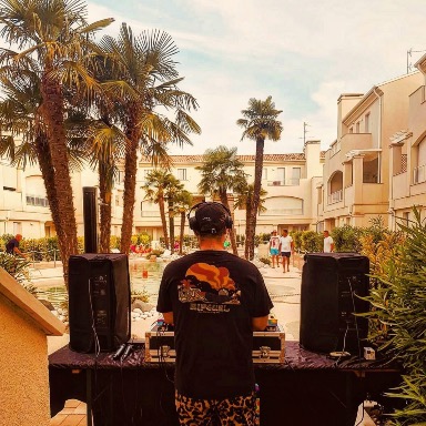 Foto 1 di DJ CANEA