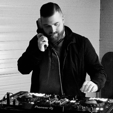 Foto 1 di DJ MATT