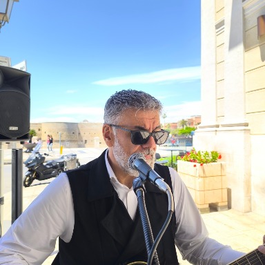 Foto 4 di DAVIDE PANICO CHITARRA BAR