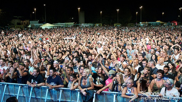 Foto 3 di NUOVO FRONTE DI VASCO