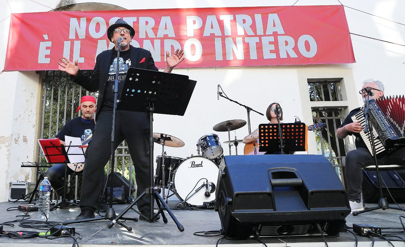 Foto 1 di BANDA PUTIFERIO