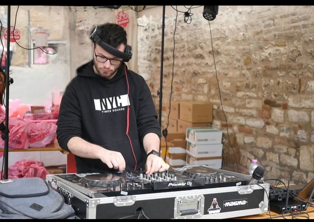 Foto 10 di dj dado