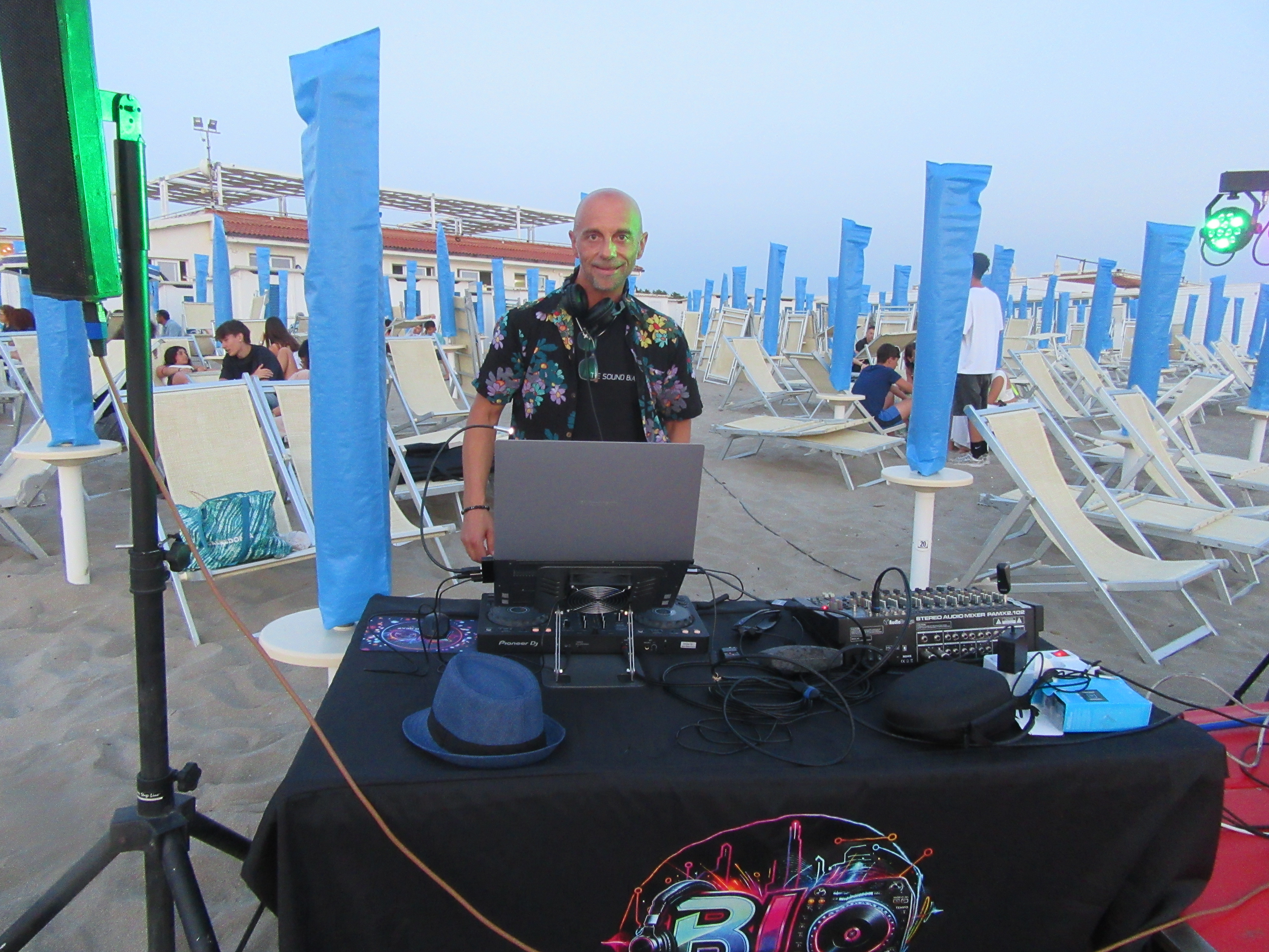 Foto 5 di DJ BIO