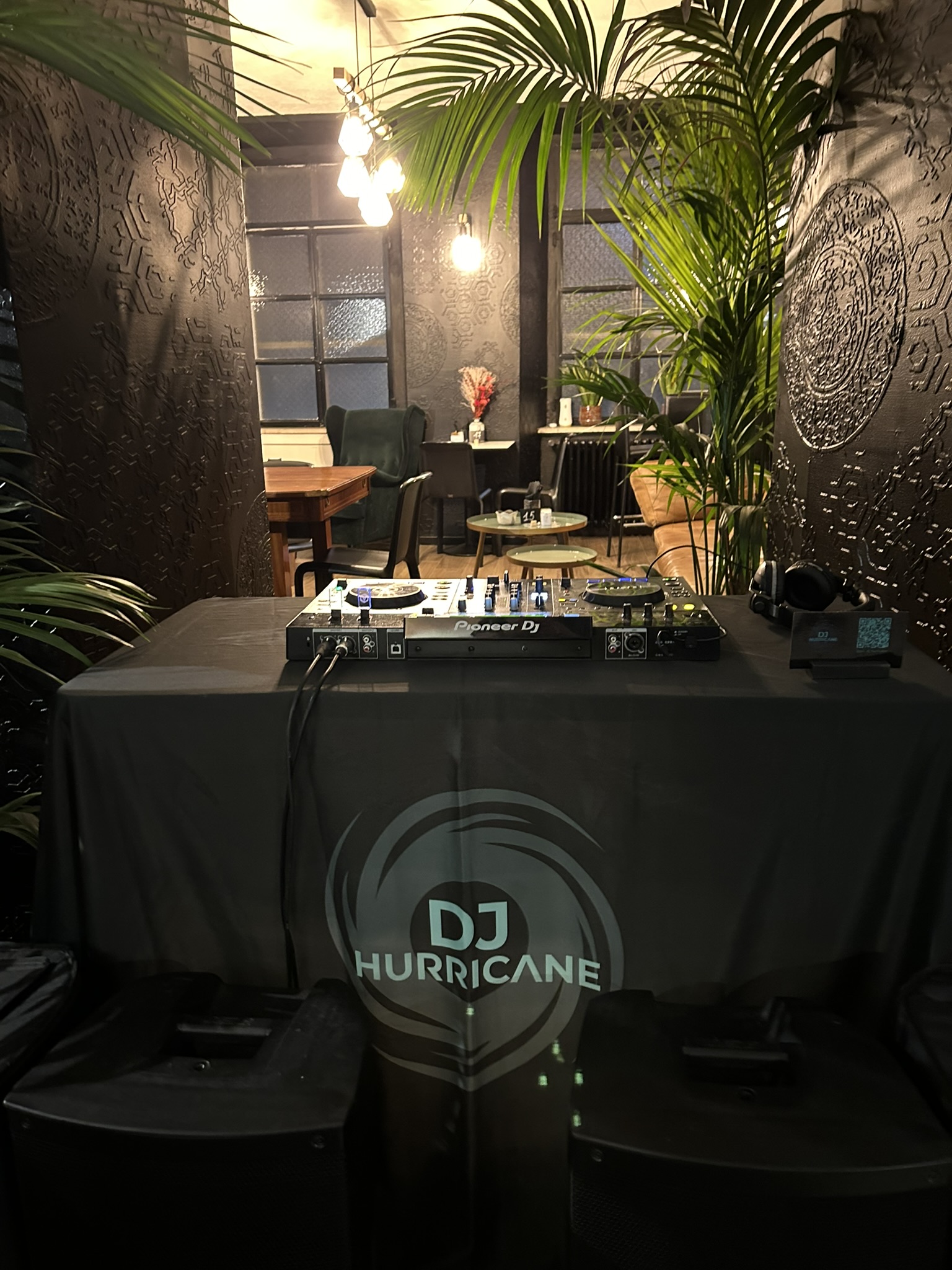 Foto 6 di DJ HURRICANE
