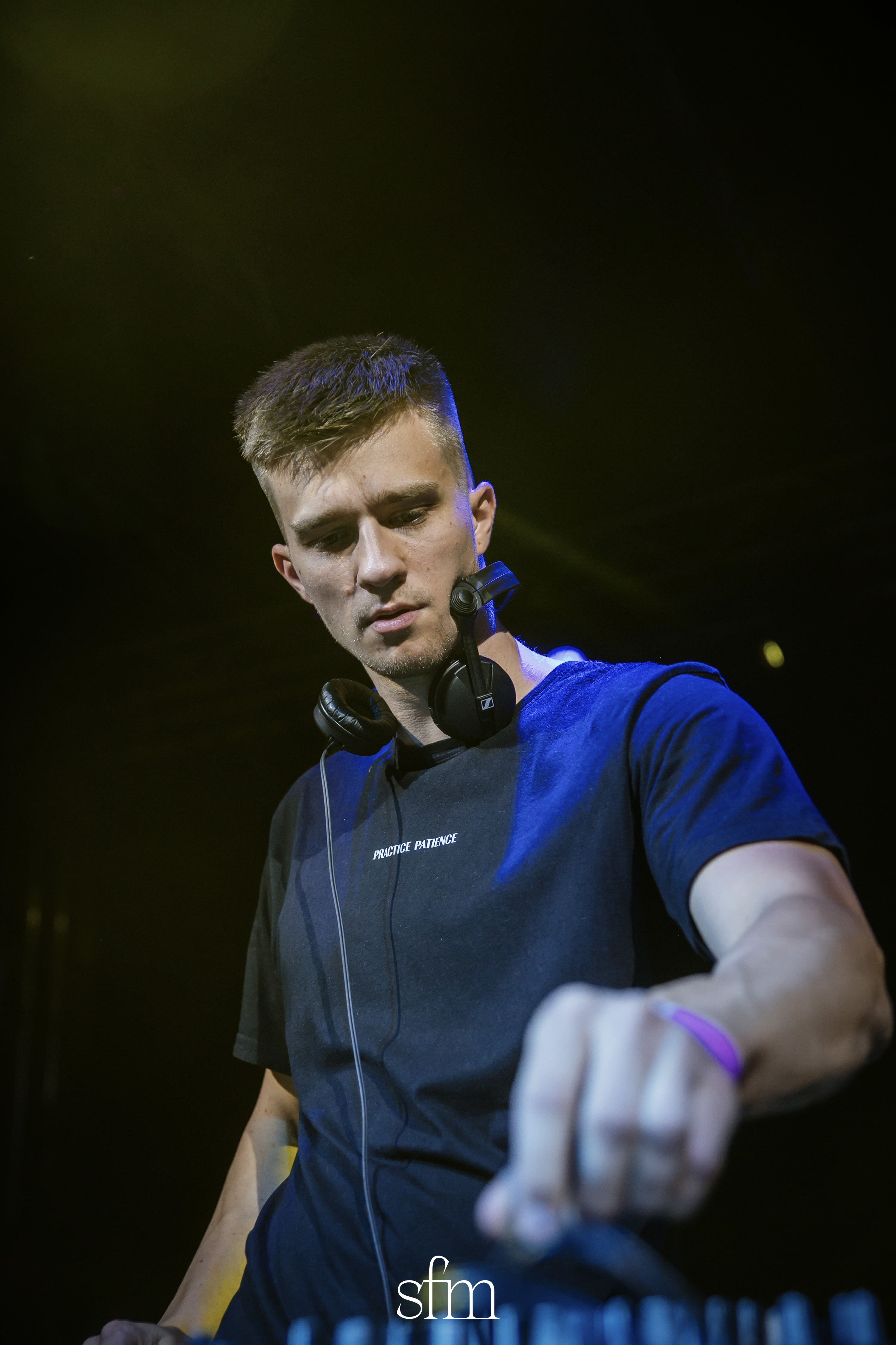 Foto 4 di DJ REY