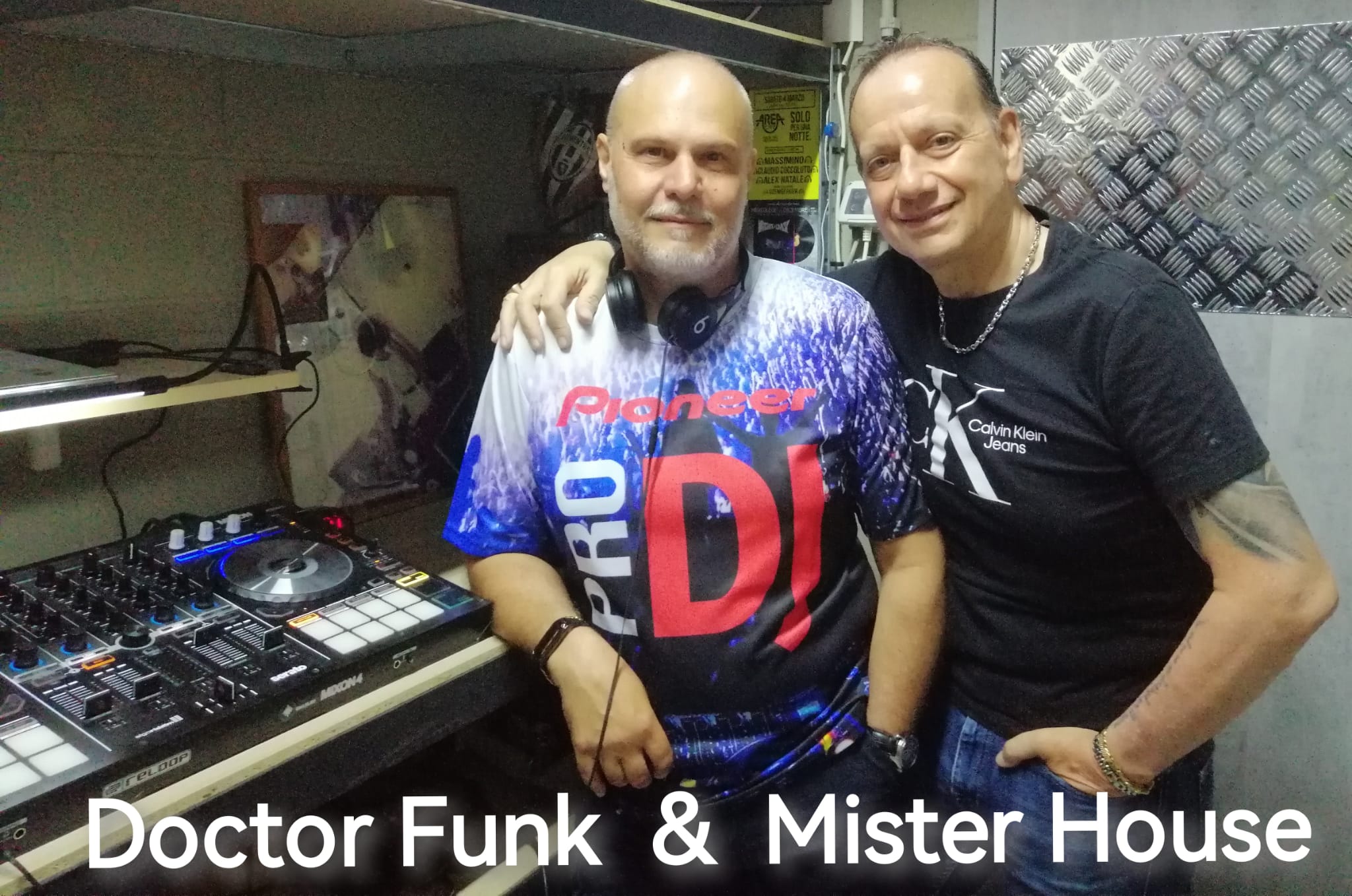 Foto 5 di M.B. DJ