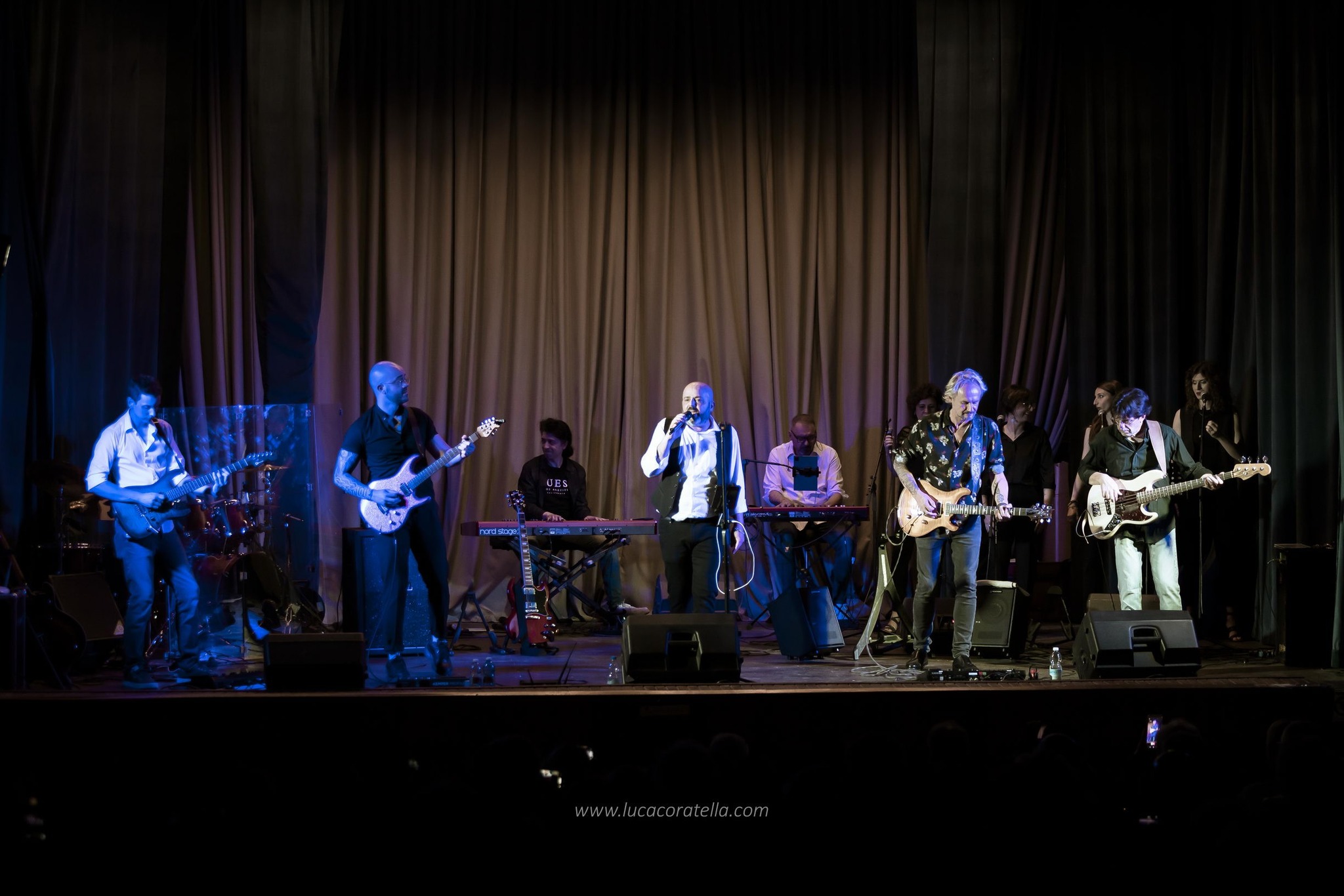 THE CLASSIC ROCK SHOW EXP