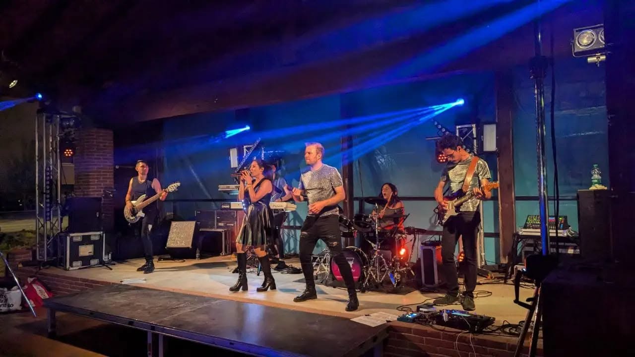 TNT PARTY BAND