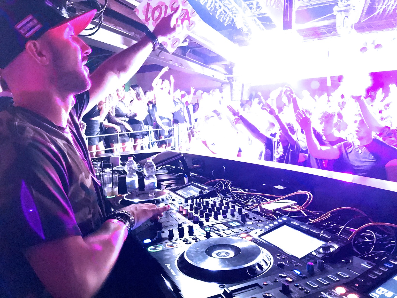 Foto 5 di ENRY ZANNA DJ